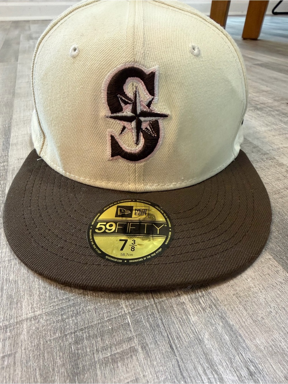 NWT New Era 59FIFTY Seattle Mariners 20th Anniversary Fitted Hat 7 3/8 Pink